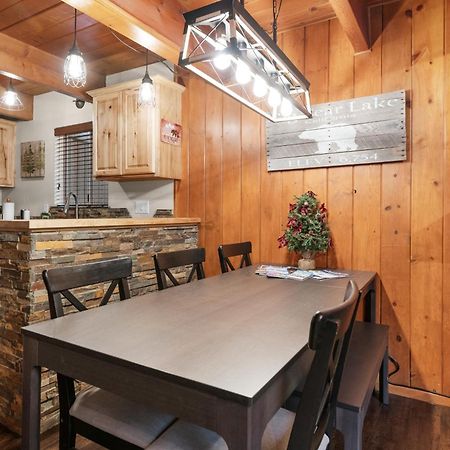 ביג באר סיטי Shady Pine Cottage - This Adorable Cabin Is The Perfect Getaway For Your Next Stop In The Mountains! מראה חיצוני תמונה