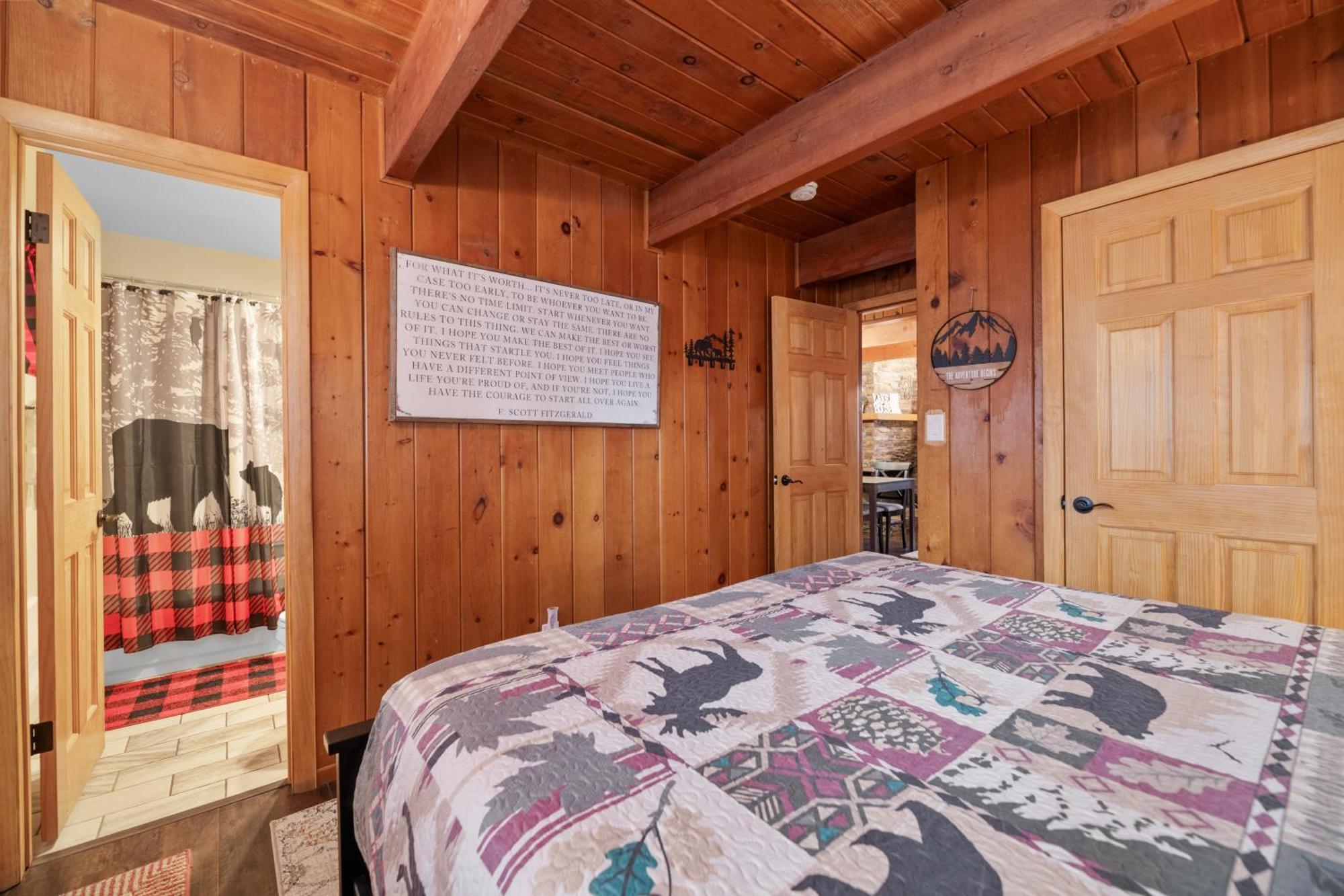 ביג באר סיטי Shady Pine Cottage - This Adorable Cabin Is The Perfect Getaway For Your Next Stop In The Mountains! מראה חיצוני תמונה